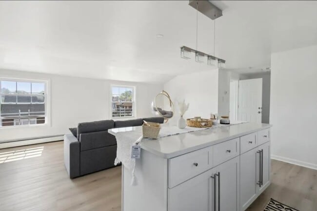 Photo - 1001 80th St Unidad 3