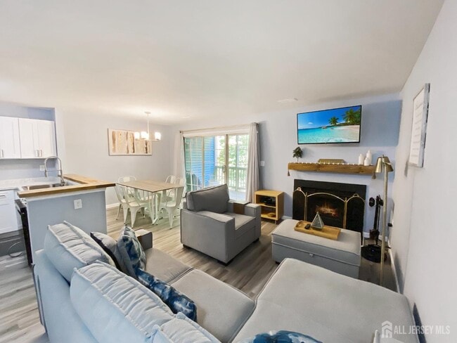 Photo - 5062 Beech Ct