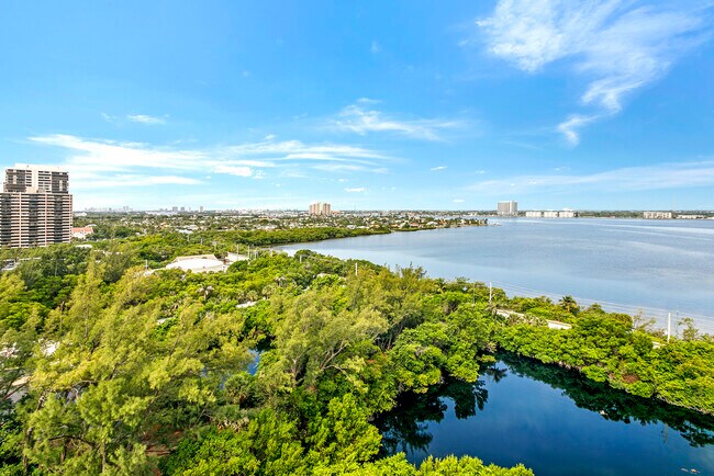 Photo - 5070 N Ocean Dr Unit 10c