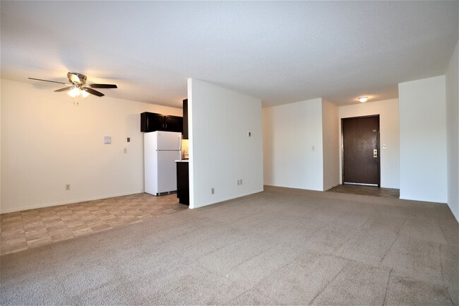 Photo - Cedar Court West Apartments