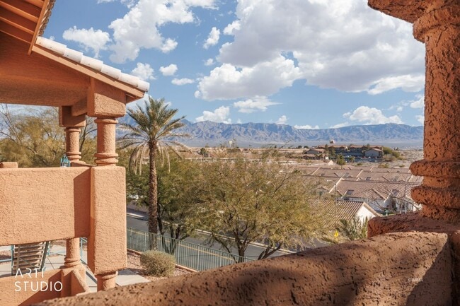 Photo - 801 Mesquite Springs Dr