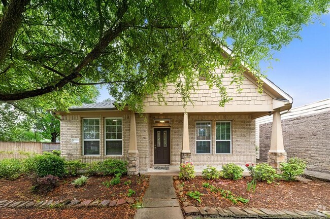 Building Photo - 17203 Mitchell Pass Ln Rental