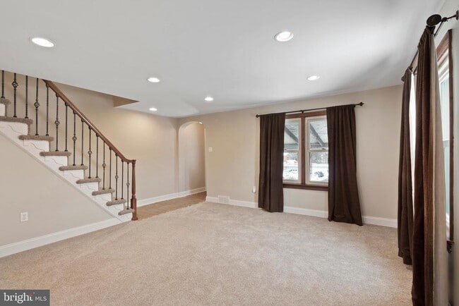 Photo - 480 Jacksonville Rd