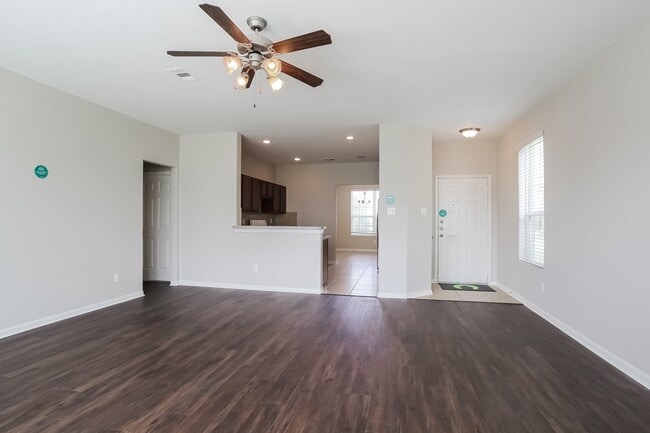 Photo - 17914 Seco Creek Ln