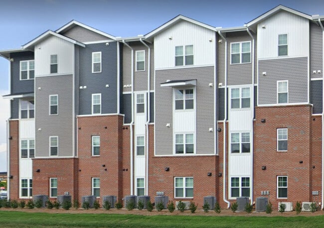 Center Crossing - Center Crossing Apartments