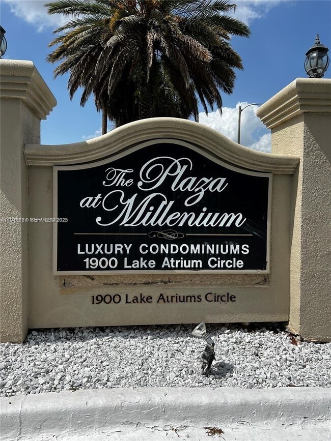 Building Photo - 1948 Lake Atriums Cir Unit 124