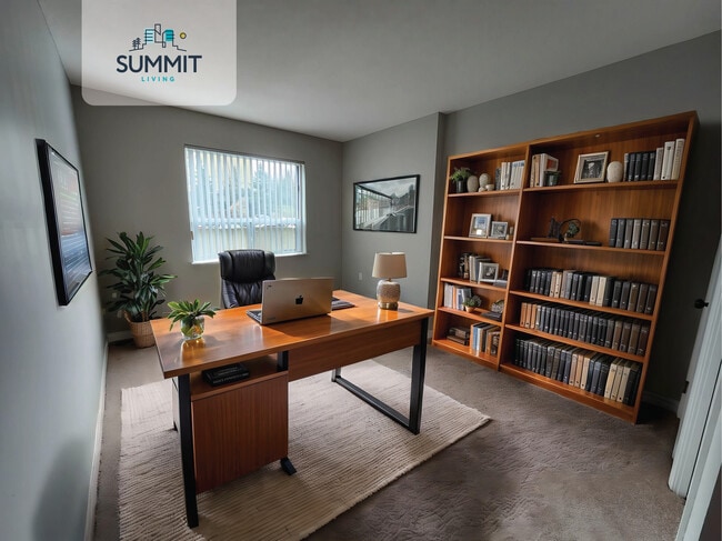 Photo - 535 Proudfoot Place