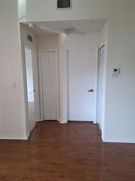 Photo - 1250 SE 26th St Unidad 204