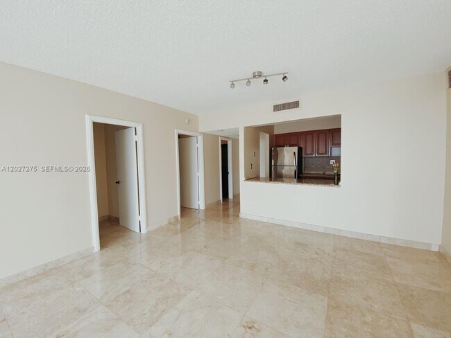 Photo - 11111 Biscayne Blvd Unit 8F