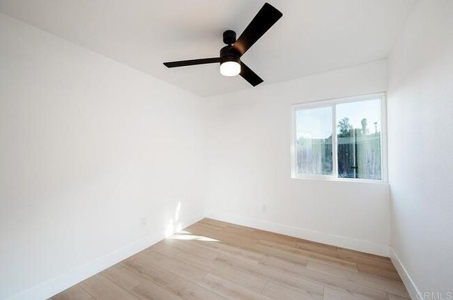 Photo - 8715 Potrero St