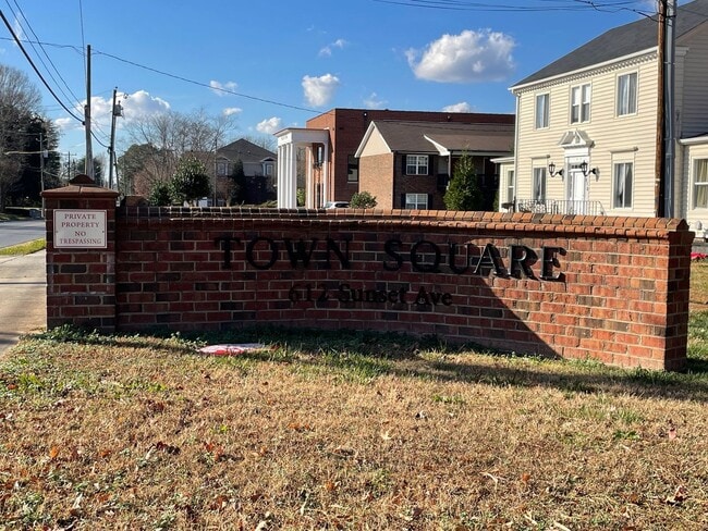 Photo - 2 BED, 1.5 BATH TWO STORY TOWNHOME!