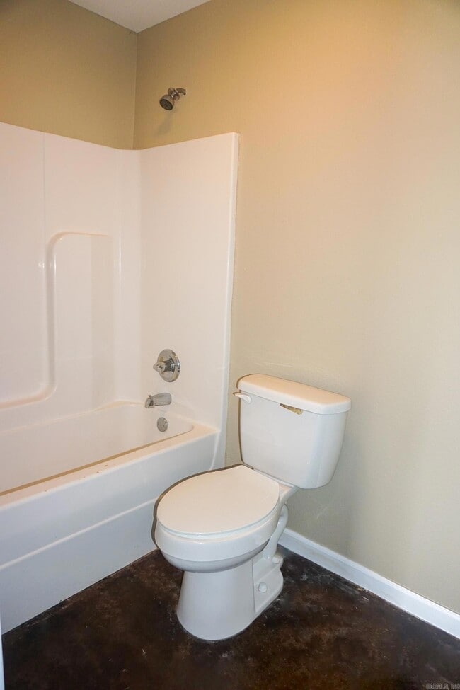 Photo - 407 E Allen Ave Unit 2