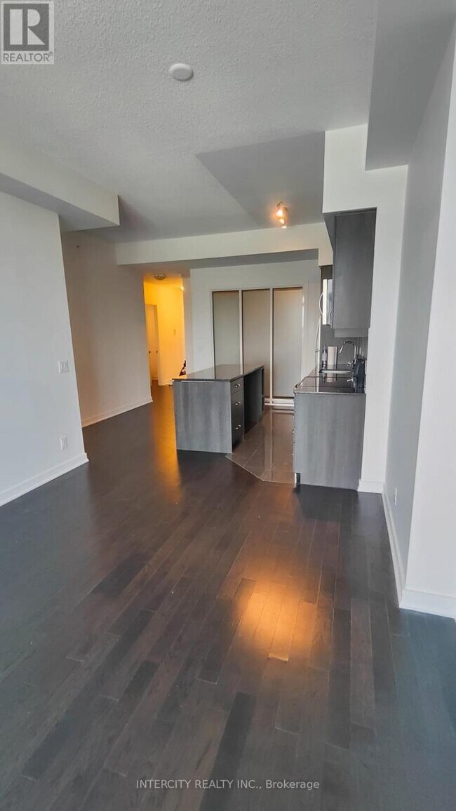 Photo - 9205 Yonge St Unit 804