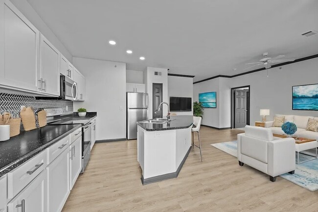 Building Photo - 7828 Pat Booker Rd Unit 1010 Rental