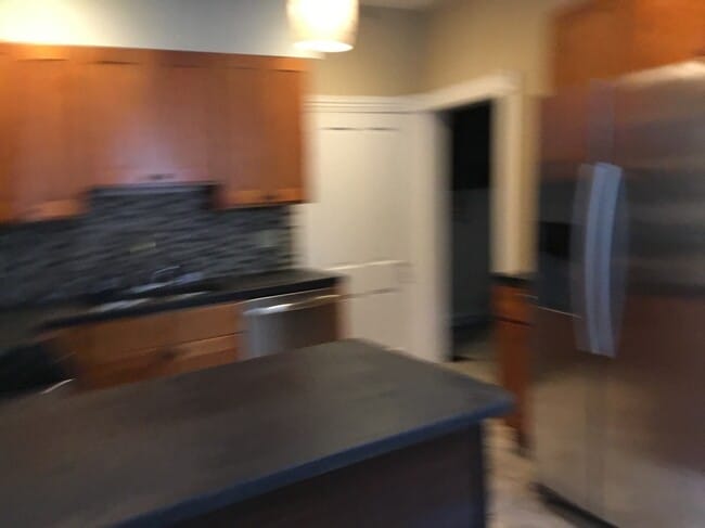 Photo - 275 Fayette St