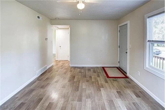 Photo - 12413 Matherson Ave