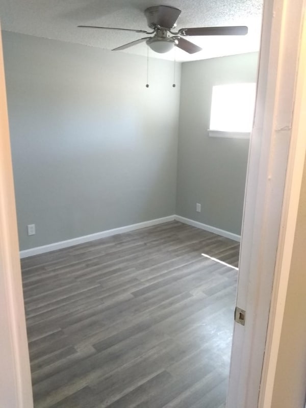 Photo - 608 Alcazar St SE Unidad C