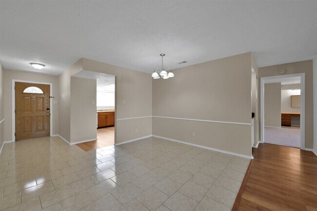 Photo - 4718 Cypressdale Dr