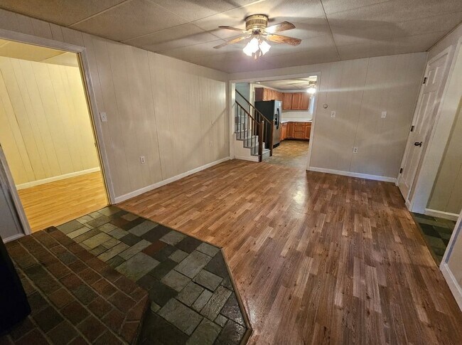 574 Fitzwilliam Rd Unit 1