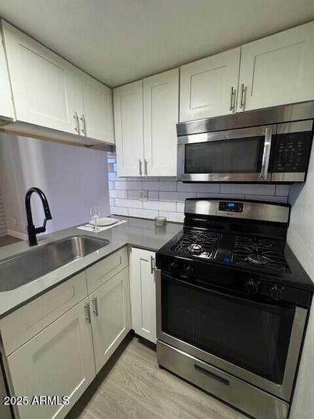 Photo - 2250 W Glendale Ave Unit 1