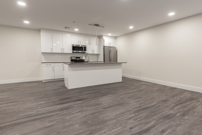 Photo - 1039 Tremont St Condo Unit 106