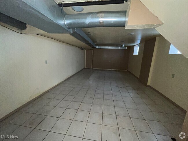Building Photo - 10538 Helena Ave Rental