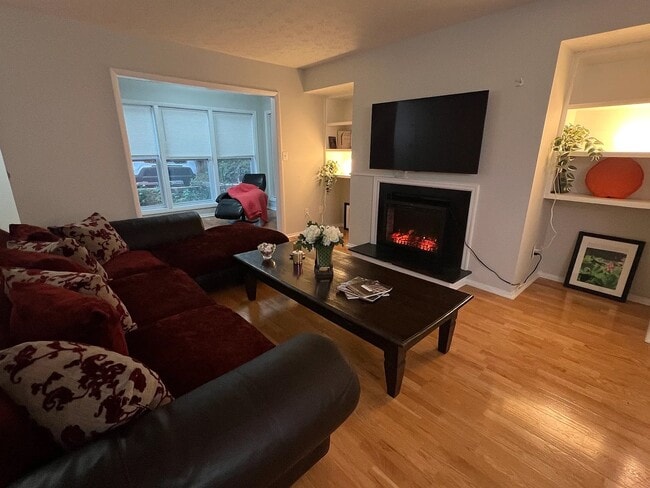 Photo - 1400 Summit North Dr NE Unit 1400 Summit North Dr NE