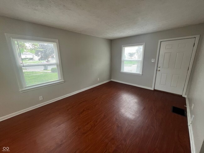 Photo - 5322 E 19th Pl