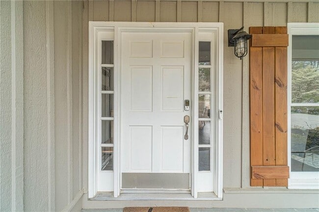 Photo - 691 Harbor Cove