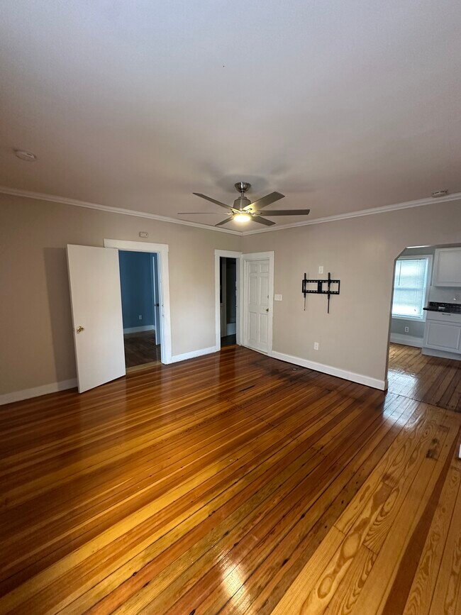 Photo - 192 State St Unit 1