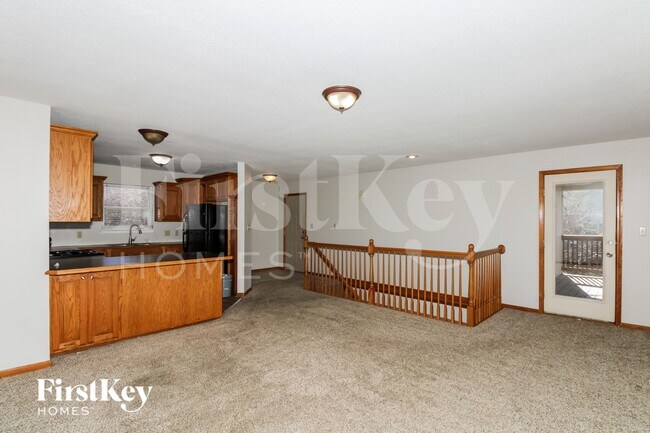 410 N Titus Ave