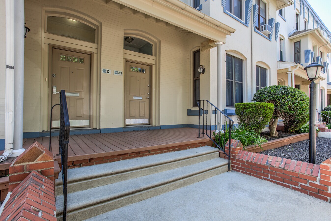 Photo - 223 S 41st St