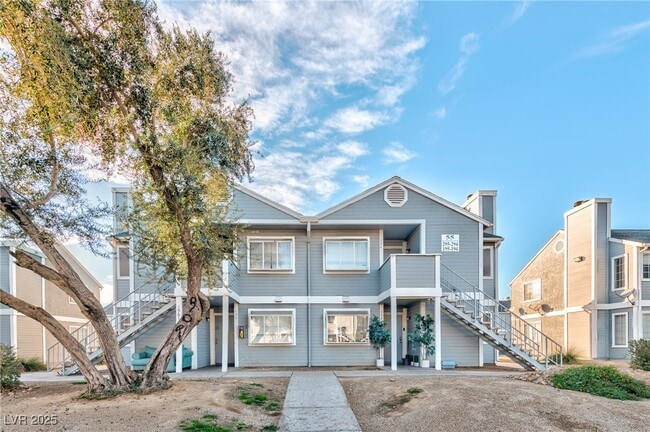 Building Photo - 1961 Cosmic Dr Unit 195