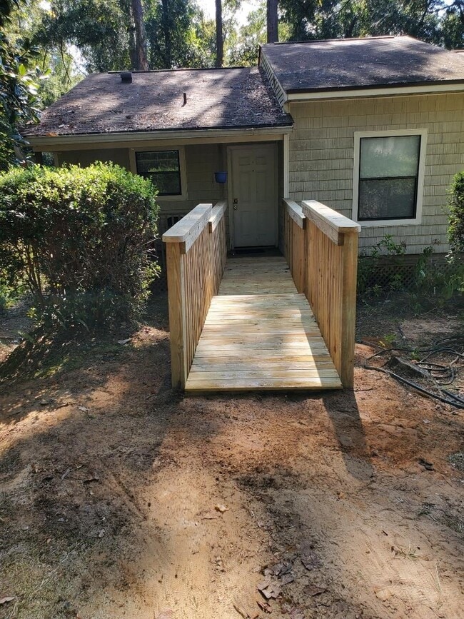 Building Photo - 3447 Bear Creek Rd Rental