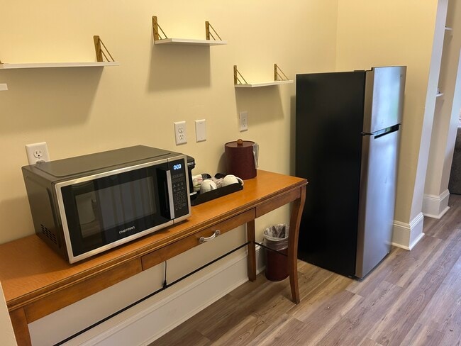 Fridge and microwave - 2309 Oak St