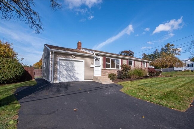 Photo - 25 Stony Brook Dr