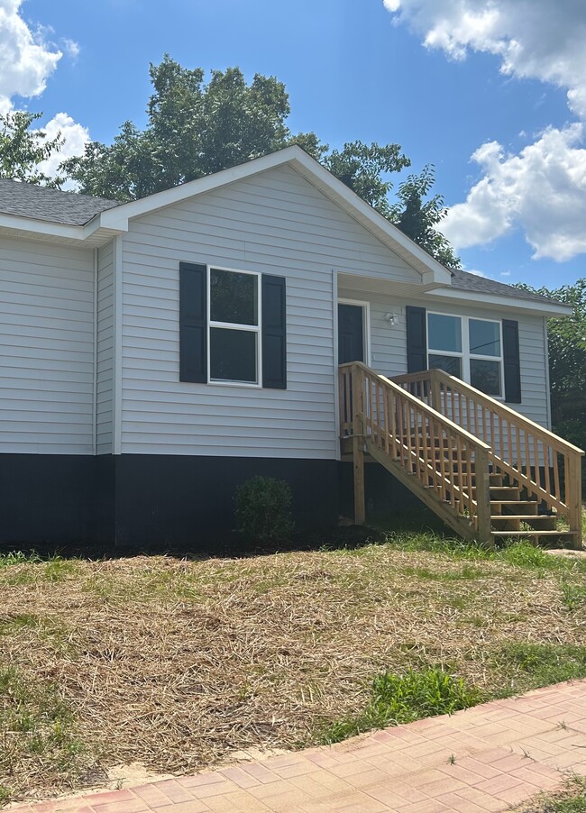 Building Photo - 404 Virginia Ave