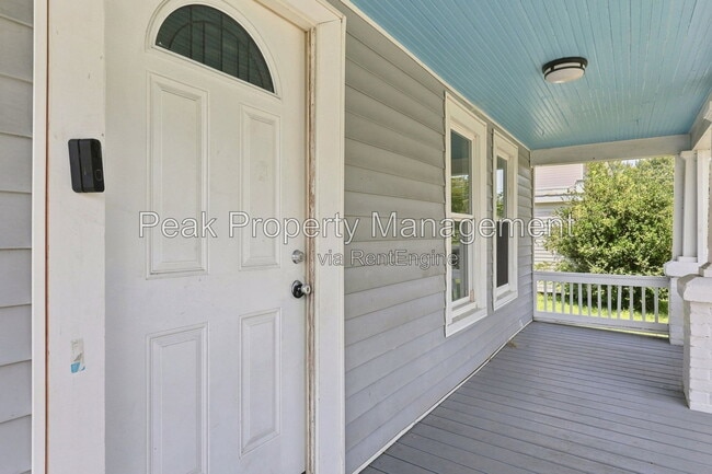 Photo - 114 Lee Ave