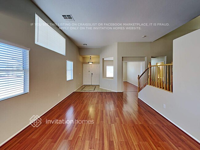 Photo - 4441 Rockaway Beach St