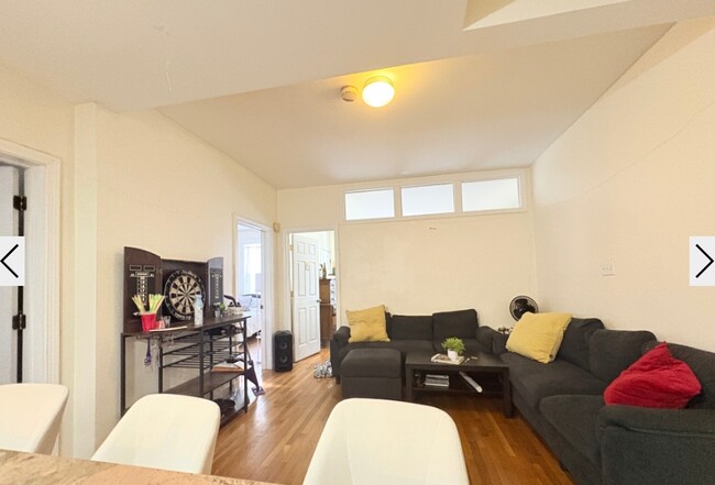 Photo - 322 St Paul St Unit 2