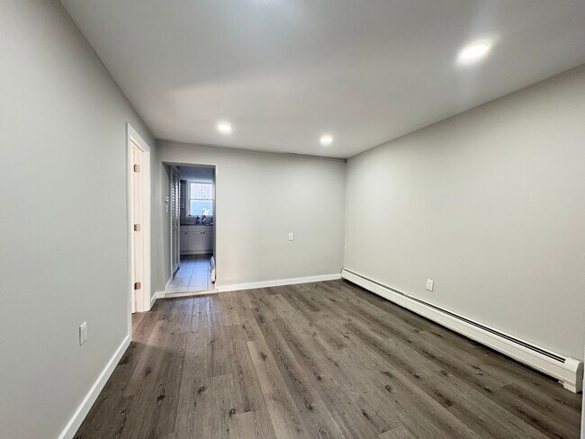 Photo - 23 Westervelt Pl