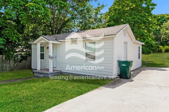 Photo - 910 N Franklin Ave