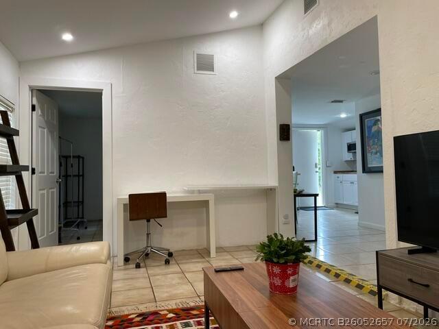 Photo - 821 SW 13th Ct Unit 1A