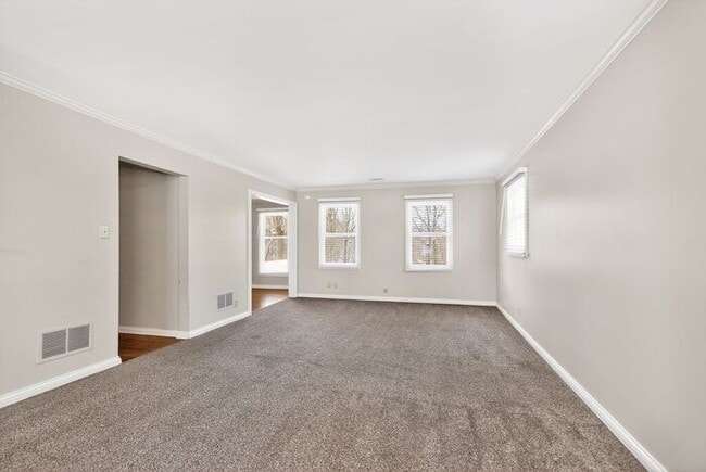 Photo - Beautiful Home surrounded by nature!