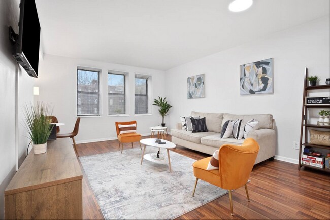 Photo - 5501 Pershing Ave Unit 311-22