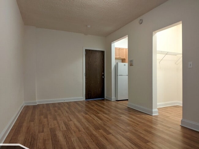 Photo - 1742 N Humboldt Blvd