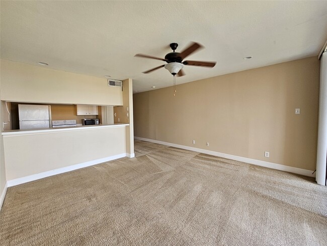 Photo - 12600 Melville Dr