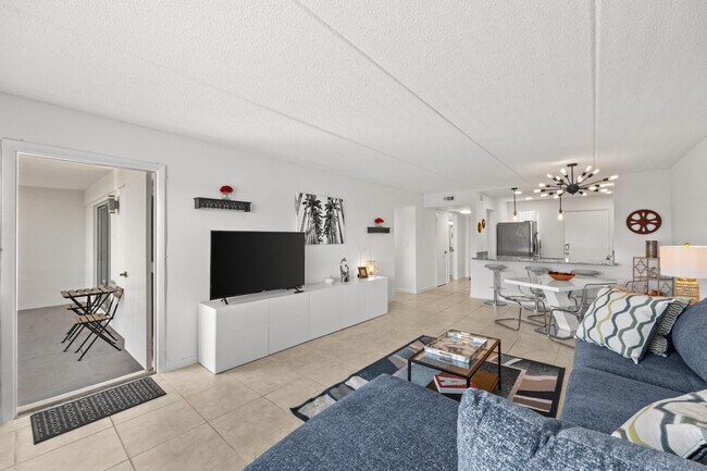 Photo - 4500 N Flagler Dr