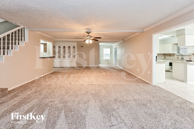 16911 Memorial Oaks Ln