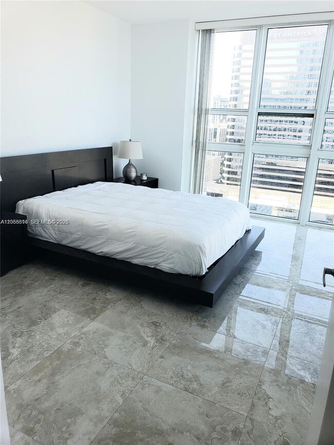 Photo - 950 Brickell Bay Dr Unidad 3010